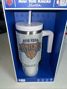 This is a Hydrapeak x NBA New York Knicks limited edition rhinestone tumbler.
